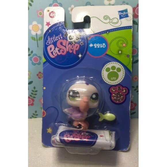 Auth Littlest Pet Shop # 2293 NIB New Sealed Purple Cream Glitter Pelican Euro - Picture 1 of 2